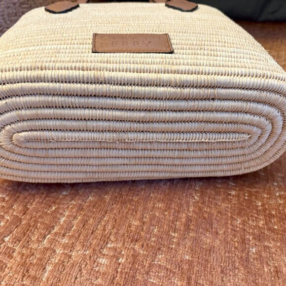 The Strathberry Basket - Used Once! - Picture 4 of 8